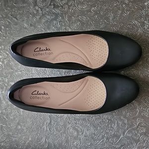 Clark's Collection Comfort Soles sz 8.5